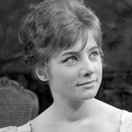 Karola Csürös