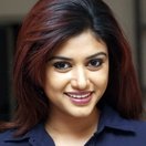 Oviya Helen