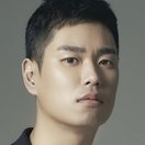 Lee Kyo-yeob