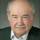 Everett Sifuentes