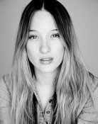Sophie Lowe