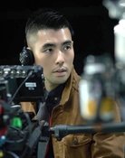 车亮逸