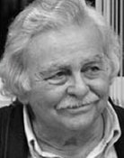 Искандер Хамраев