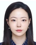 박나은