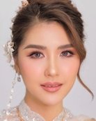 กมลรัตน์ ปรือทอง