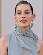 Victoria Pedretti