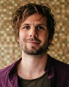 Dominik Hartl