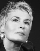 Elvira Dones