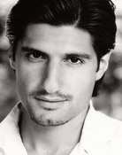 Kayvan Novak