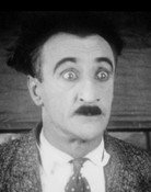 Robert Maximillian