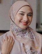 Nadzira Shafa