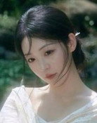 依婕