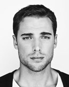 Dustin Milligan