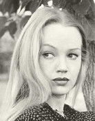 Елена Попова