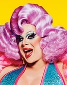 Nina West