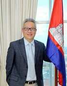 Mengly J. Quach
