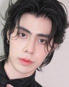 ปอนด์ ตันติกร ดำรงค์เดชสกุล
