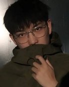 邱振