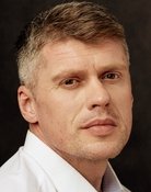 Виктор Новиков