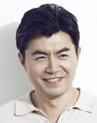 Lee Myung-woo