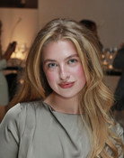 Anaïs Gallagher