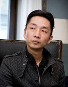 山岡晃