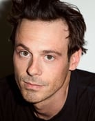 Scoot McNairy Picture