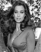 Grootschalige poster van Valerie Leon