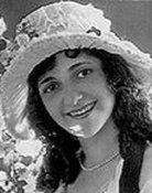 Violet Schram