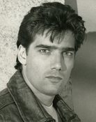 Ken Wahl