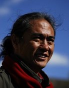 Daqun Guo
