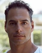 Lucas Akoskin