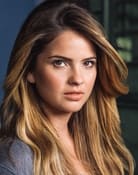 Shelley Hennig