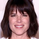 Neve Campbell