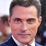 Rufus Sewell
