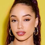 Alexis Tae