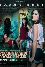 Pocong Mandi Goyang Pinggul