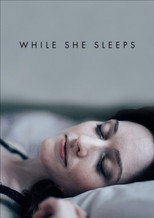 Poster de la película While She Sleeps