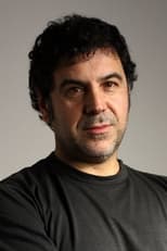 Actor Víctor Mosqueira