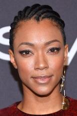 Actor Sonequa Martin-Green