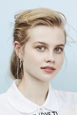 Actor Angourie Rice