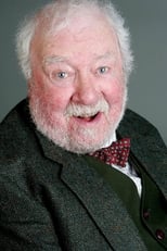 Actor Freddie Jones