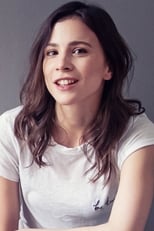Actor Aylin Tezel