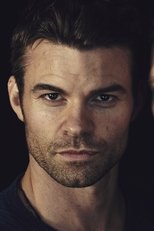 Actor Daniel Gillies