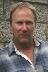 Actor Larry Rippenkroeger