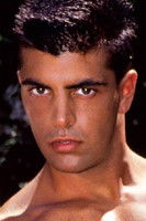 Foto retrato de Tom Farrell