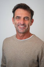 Gunter De Batselier as Mark Erkenraedt in Wat nu weer!?