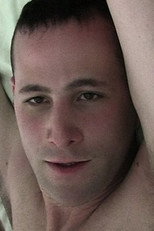Foto retrato de Adam Pearce