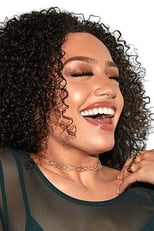 Ivy Rivera as Herself in Hustle In Brooklyn