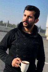 Mesut Yatağan as Umut Yolcusu in Zanyar: A Recycling Mafia